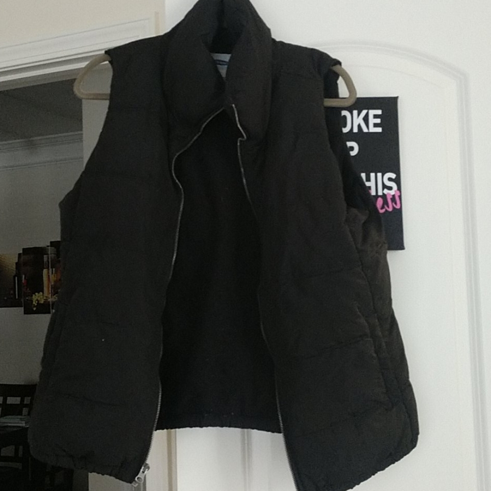 Puffy vest